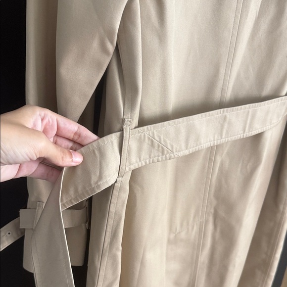 Burberry Beige Long Trench Coat - Picture 11 of 16
